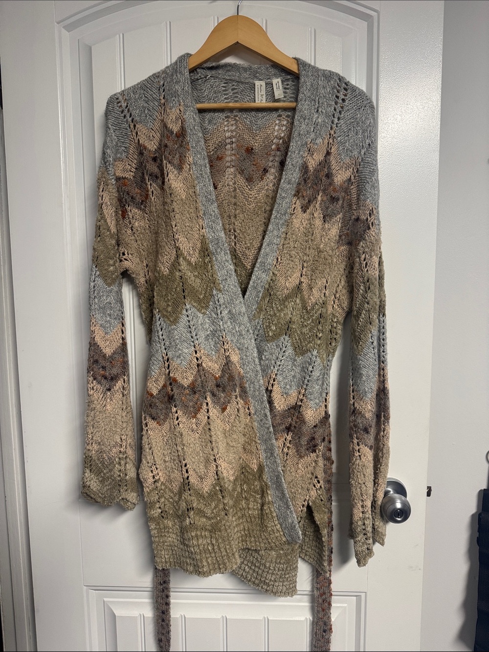 Anthropologie Open-Front Chevron Cardigan in Gray, Tan, Olive and Brown